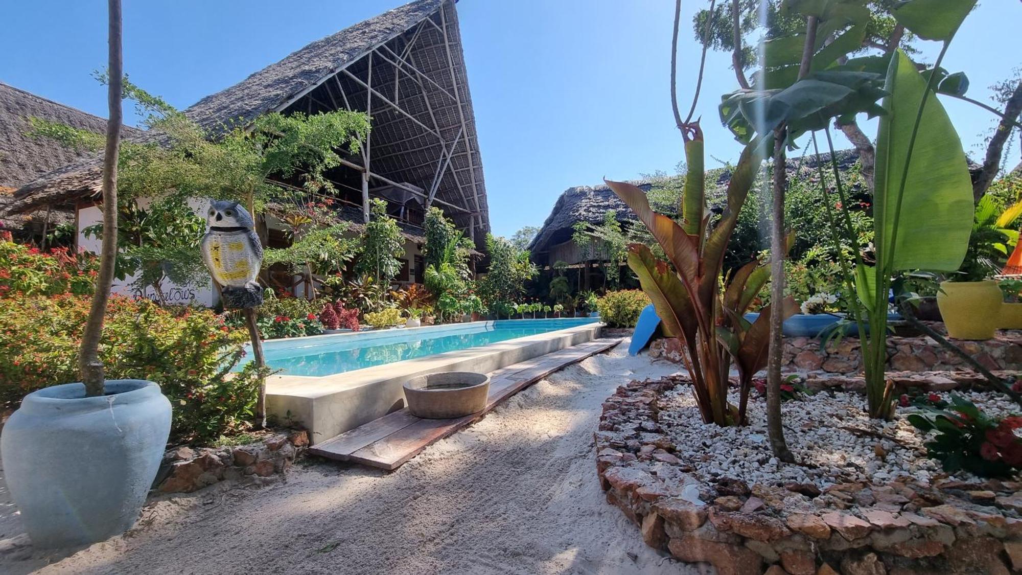 Salama & Mbuyuni Bungalows Matemwe  Luaran gambar